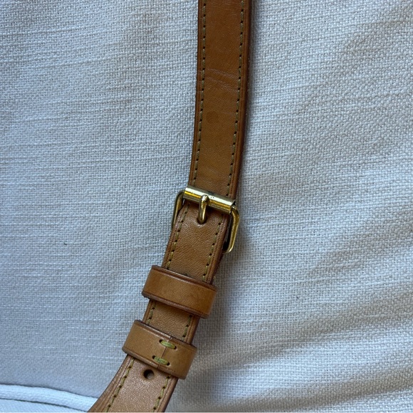 LOUIS VUITTON SPEEDY BANDOULIE’RE 30 - Picture 13 of 14